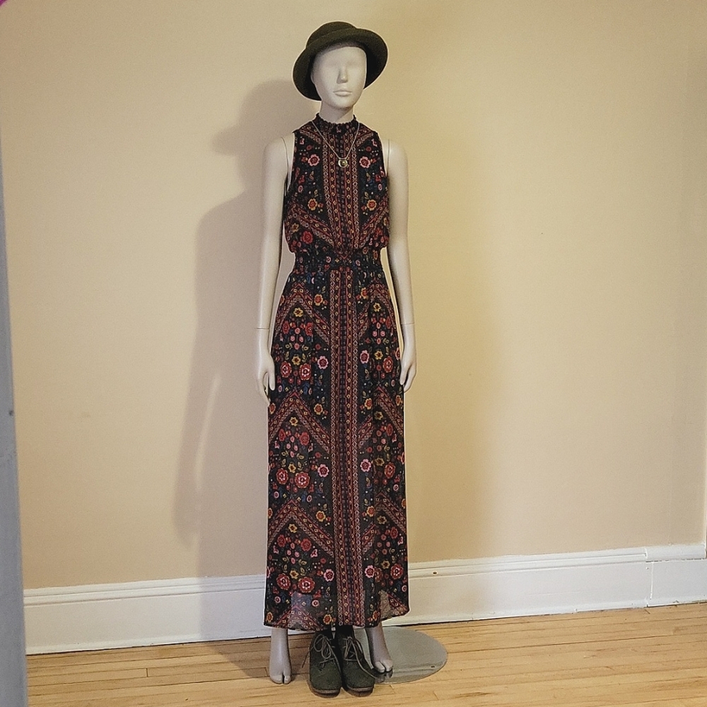 Boho long sleeveless dress